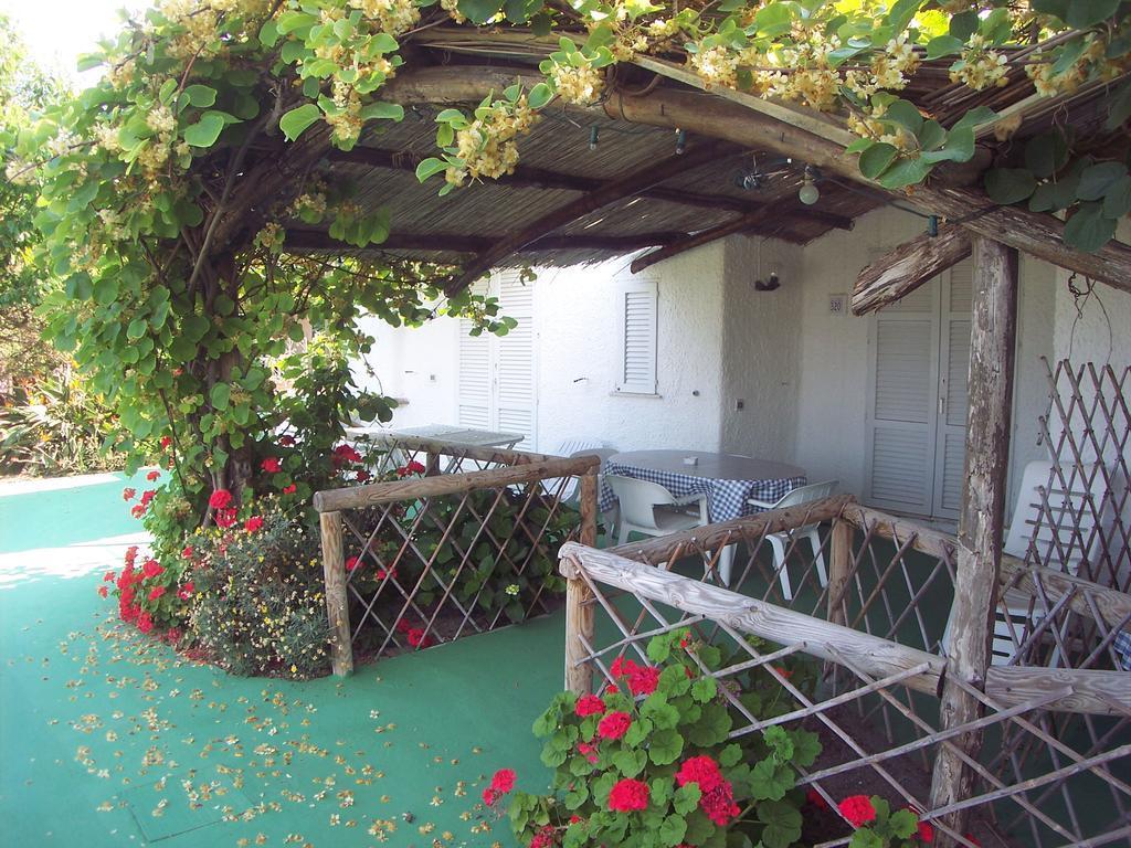 Aparthotel Villa Marinù Forio di Ischia Esterno foto