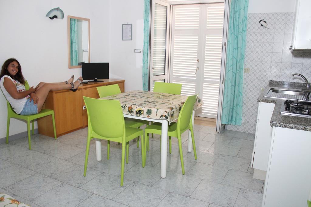 Aparthotel Villa Marinù Forio di Ischia Esterno foto