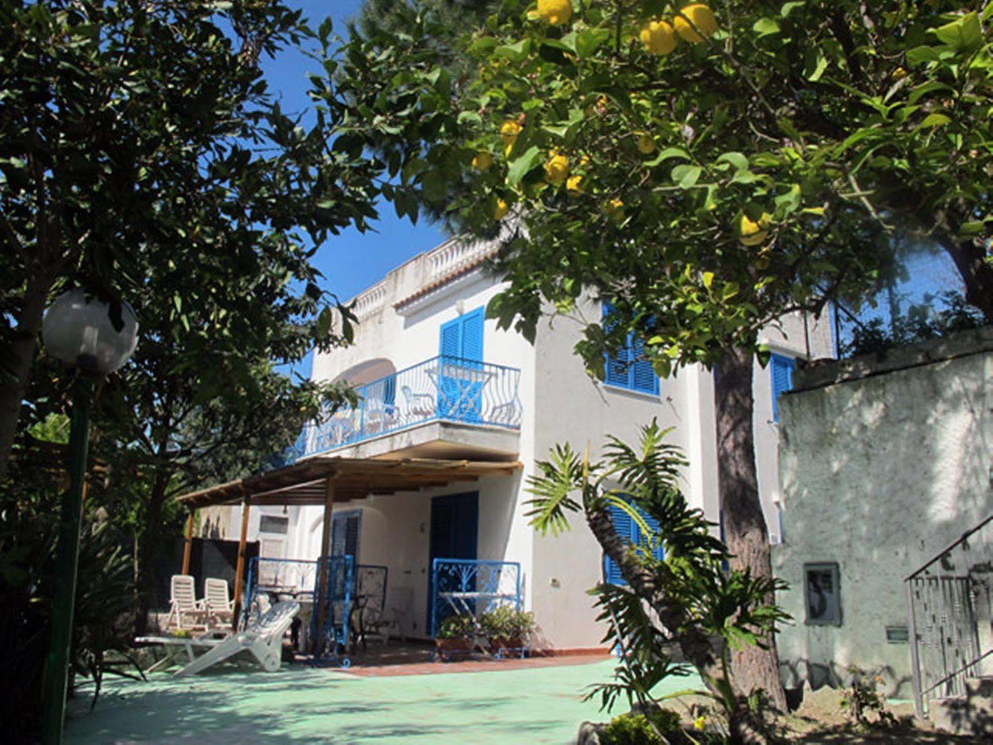 Aparthotel Villa Marinù Forio di Ischia Esterno foto